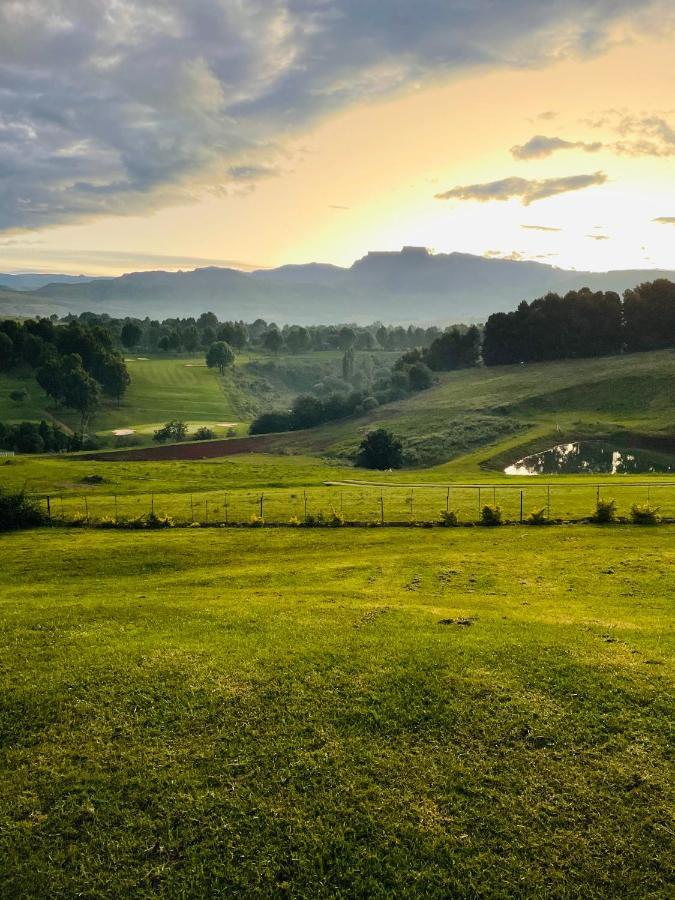 Porterfield Guest House, Champagne Valley Εξωτερικό φωτογραφία