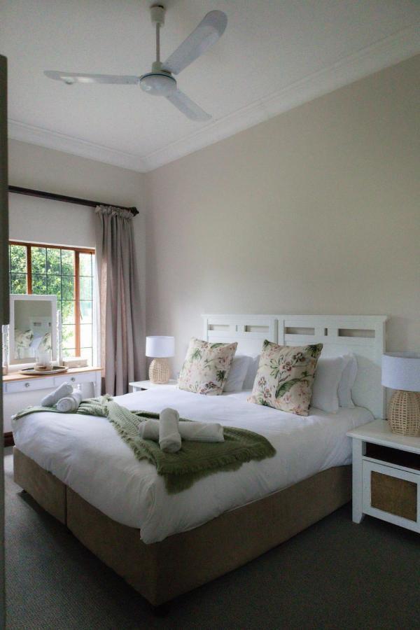 Porterfield Guest House, Champagne Valley Εξωτερικό φωτογραφία