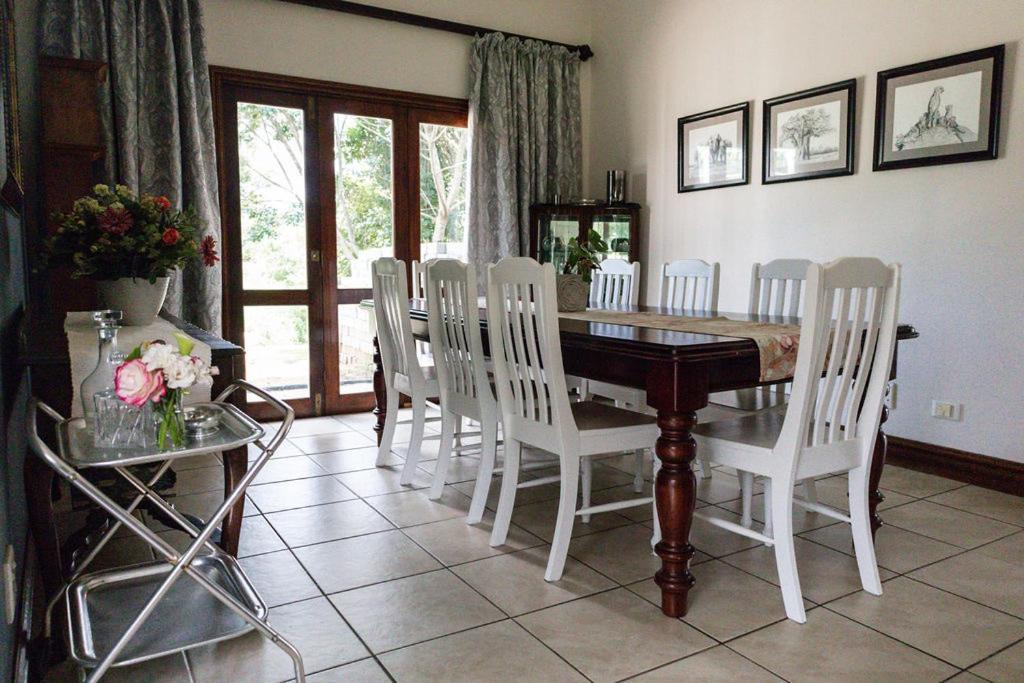 Porterfield Guest House, Champagne Valley Εξωτερικό φωτογραφία